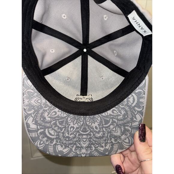 Kanha Flat‎ Bill Ball Cap Gray Tiger Hat Sunderstorm Cannabis Brand Adjustable - Picture 5 of 5